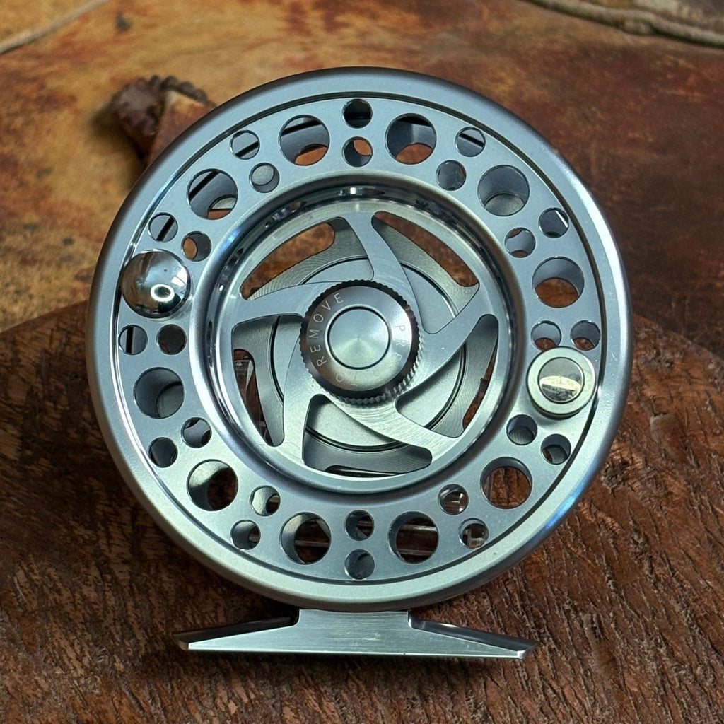 Twin Fish Fly Fishing Reel